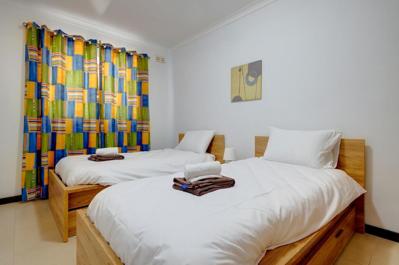 Modern 2 Bedroom Maisonette In Central Sliema Exterior foto